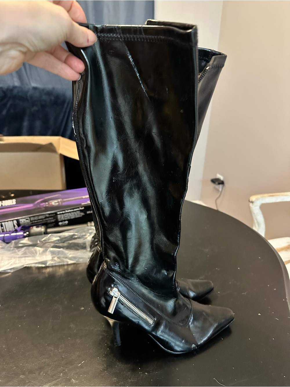 Black Knee-High Pointed-Toe Heeled Boots